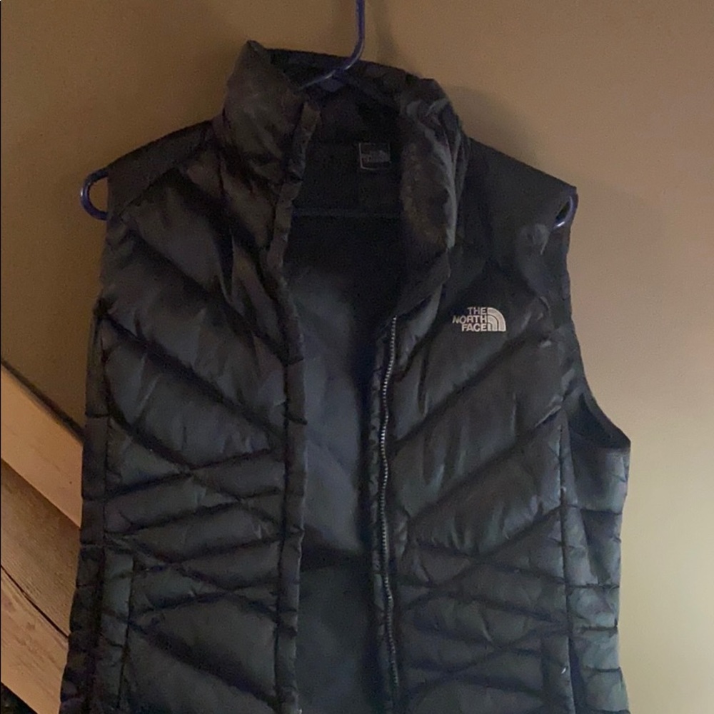 North face vest